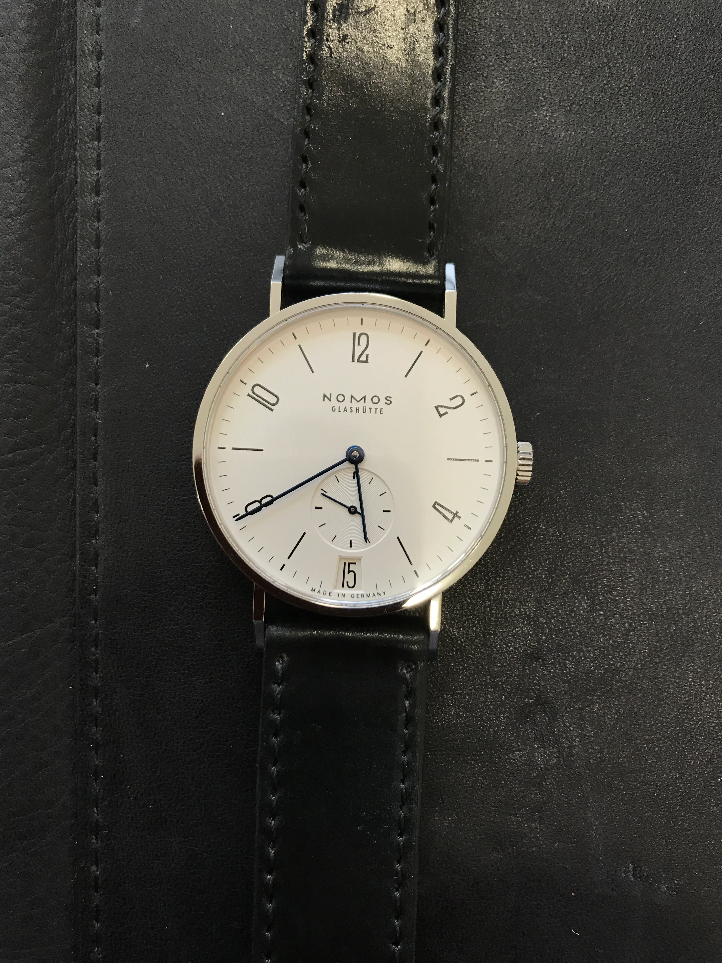 2020 Nomos Tangente 38 date - Image 3