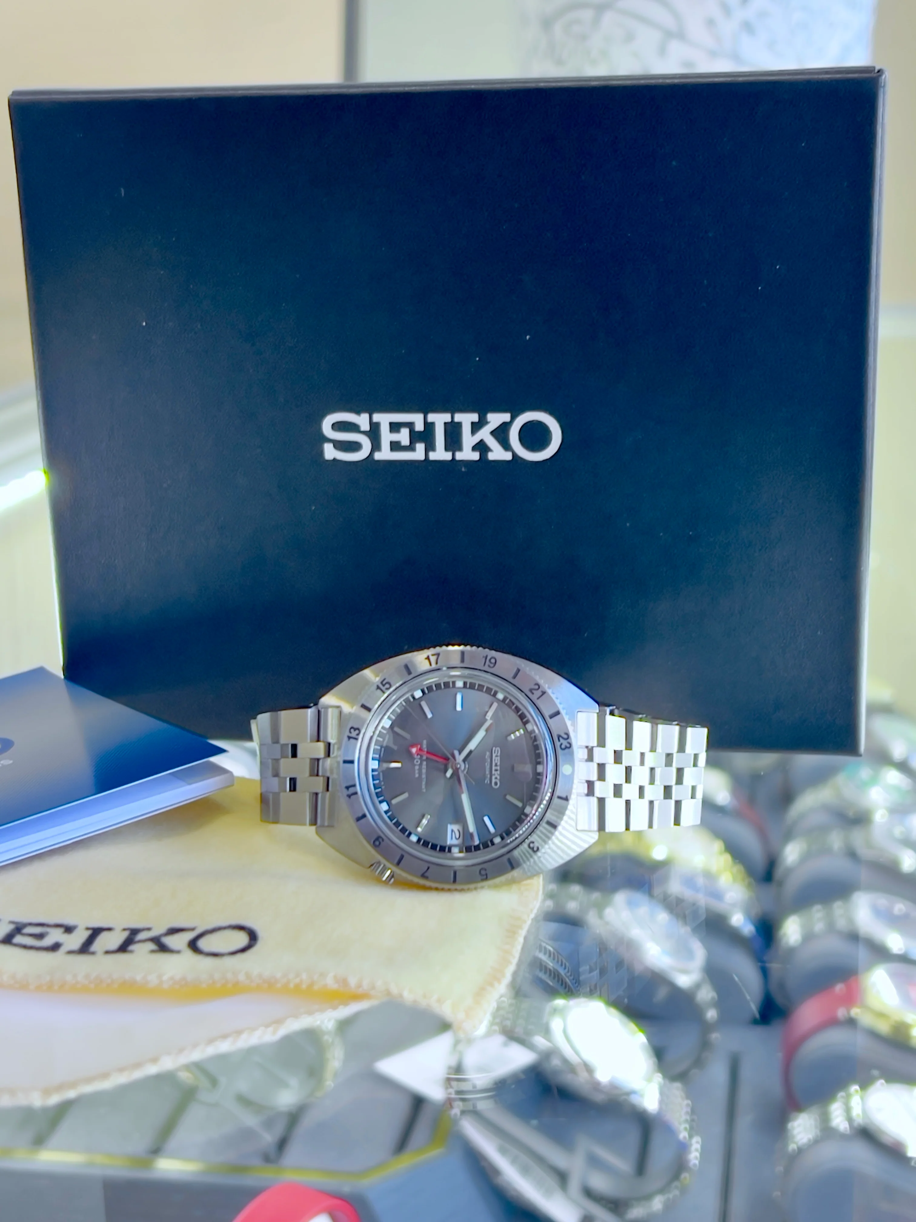 2024 Seiko Prospex Land GMT SPB411  38.5mm - Image 5