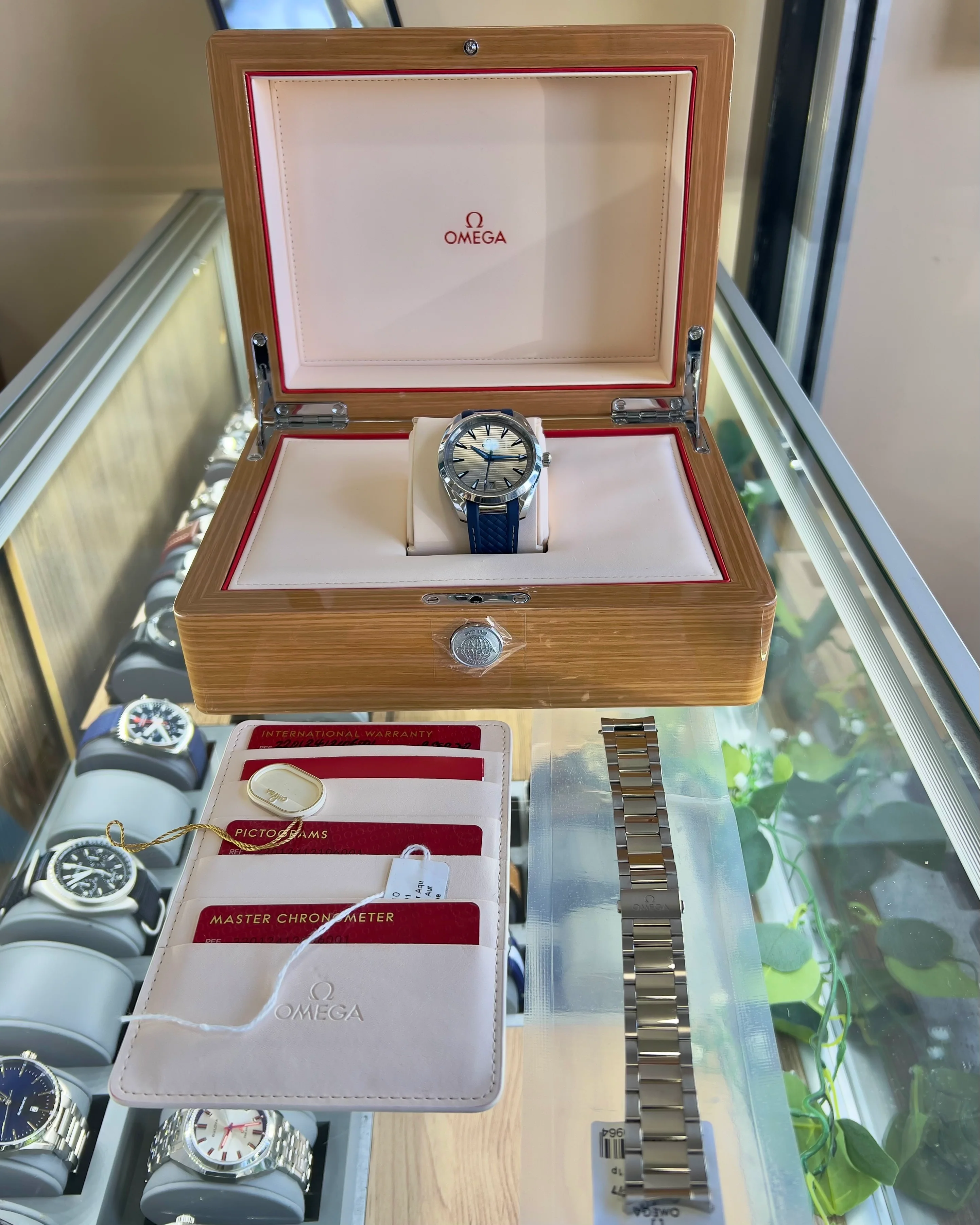 2020 Omega Seamaster Aqua Terra  220.12.41.21.06.001 41mm - Image 7