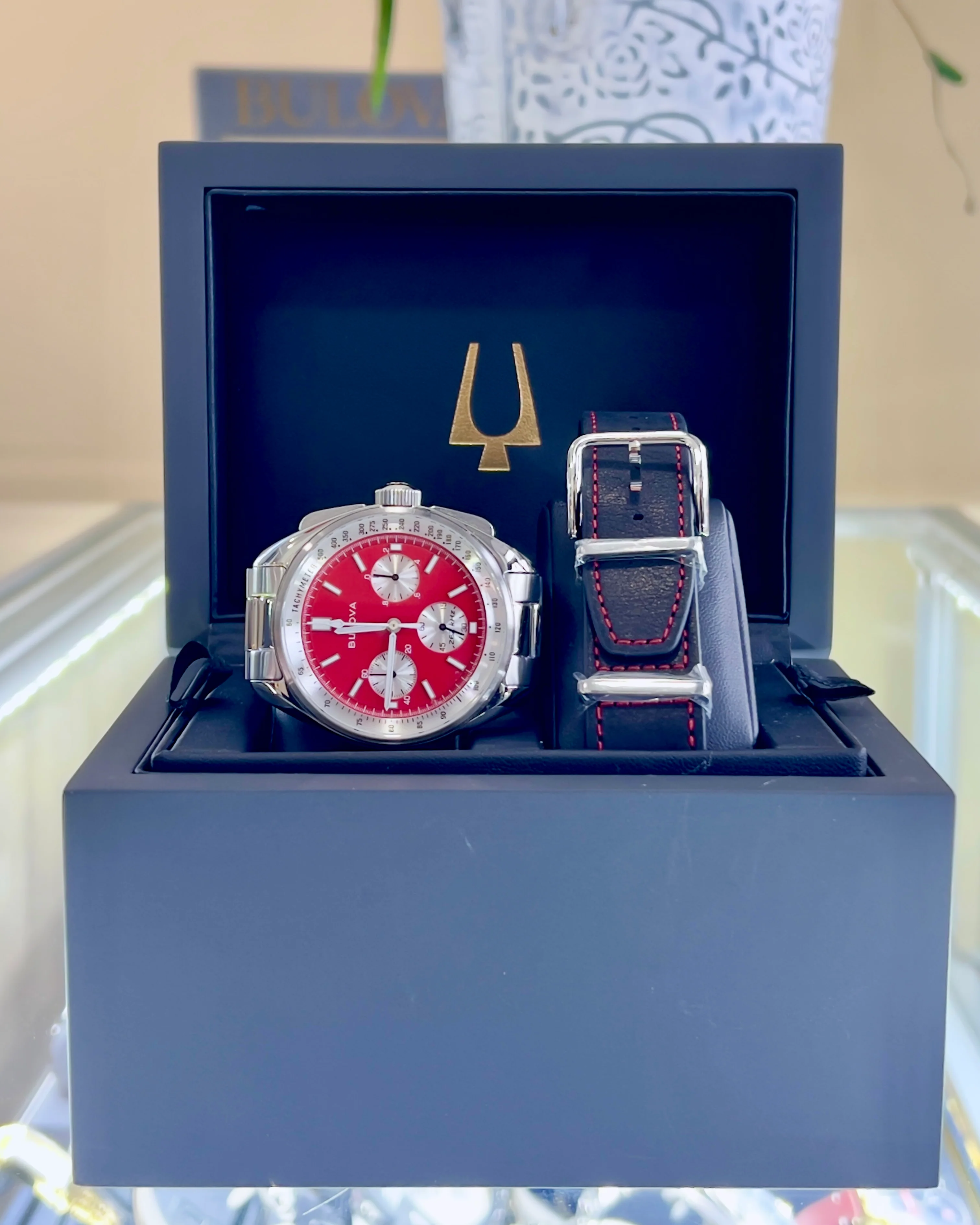 2024 Bulova Lunar Pilot Red 43.5mm 96K115 - Image 4